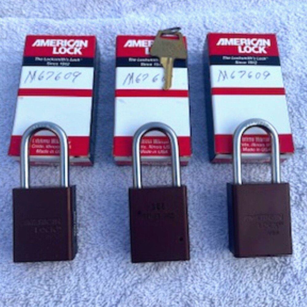 American Lock {3} Pack Padlocks With 1 1/2" Solid Aluminum Body 1 1/2" Shackle